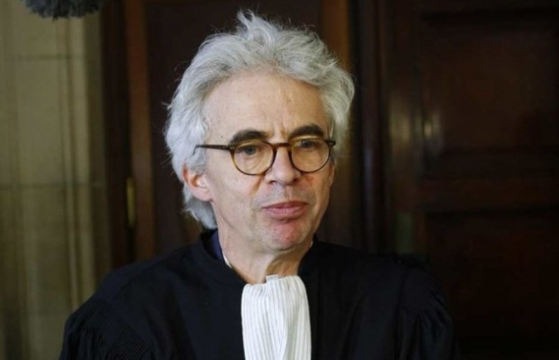 La partie civile répond aux avocats de Karim: Me Bourdon et Cie saisissent Diouf et démontent les accusations de Wade-fils