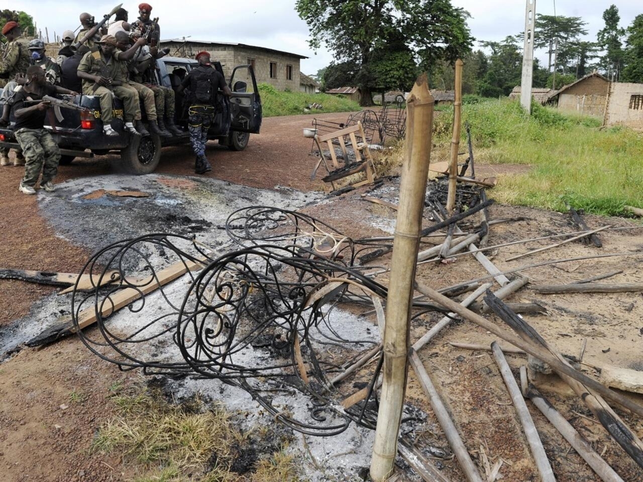 Côte d’Ivoire: retard dans la restitution des corps des victimes de la crise dans l’ouest du pays