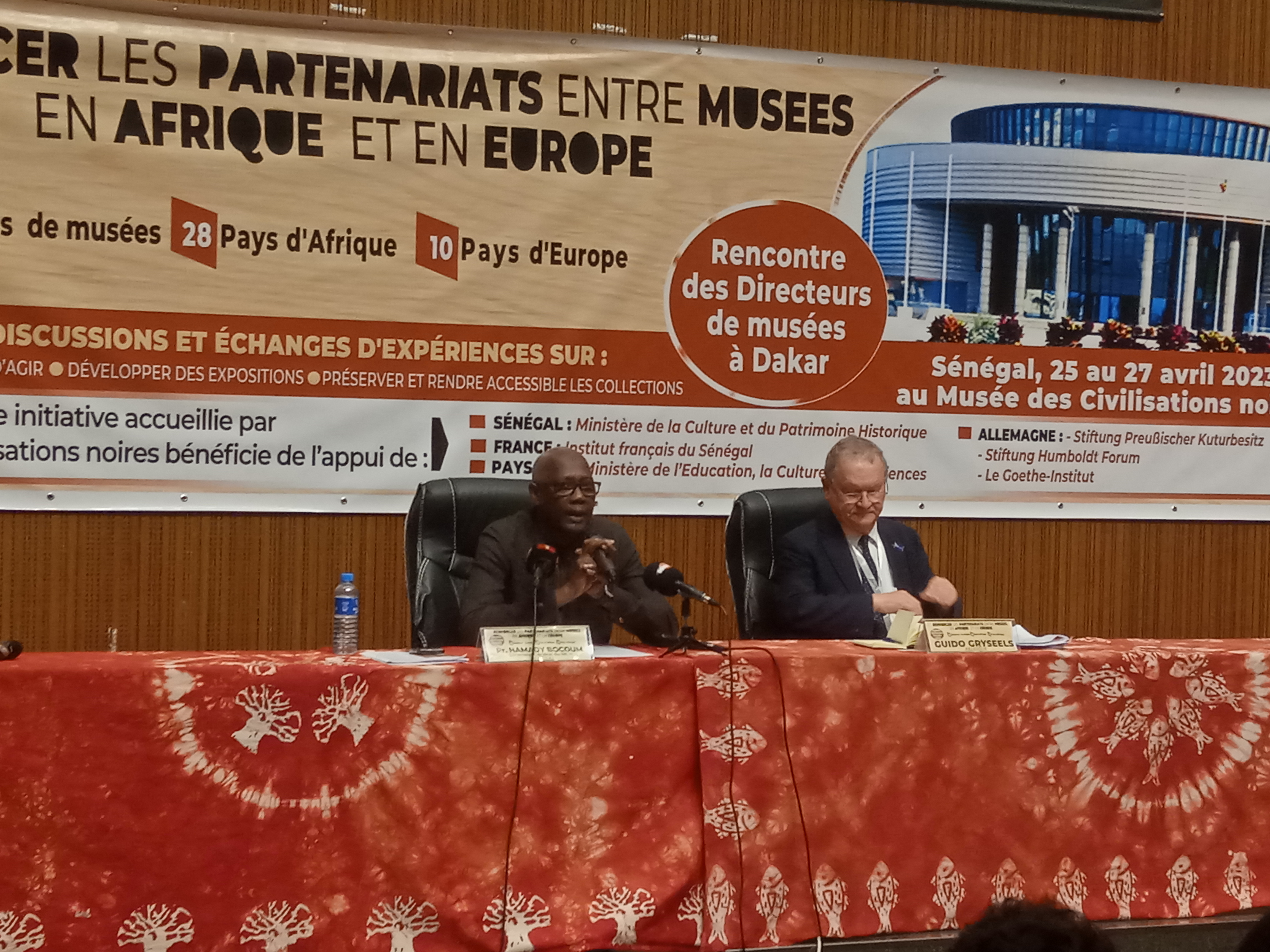 Dakar : 60 directeurs de musée d'Afrique et d'Europe se réunissent pour mettre en oeuvre un partenariat multilatéral