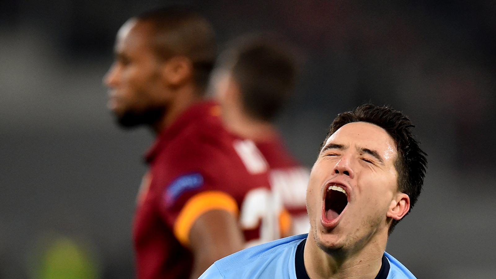 Ligue des champions : Samir Nasri qualifie Manchester City, Schalke 04 s'en sort in extremis