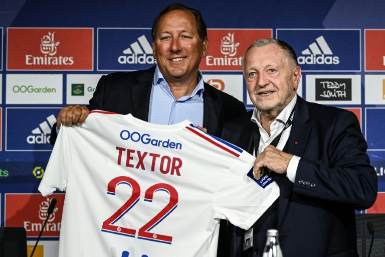 Ligue 1 : Aulas n'est plus président de Lyon, John Textor assure les commandes