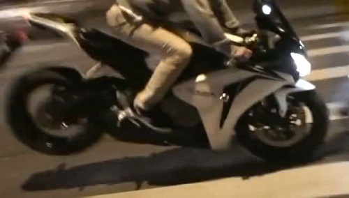 Insolite sur le retour du Magal: un élément du  GMI giflé par un conducteur de motard