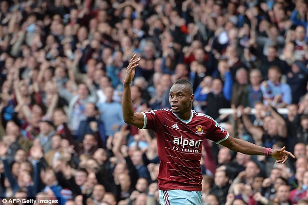 West Ham : Le salaire de Diafra Sakho doublé en  2015