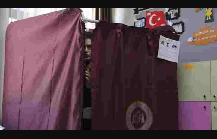 Turquie: forte mobilisation pour la présidentielle et les législatives