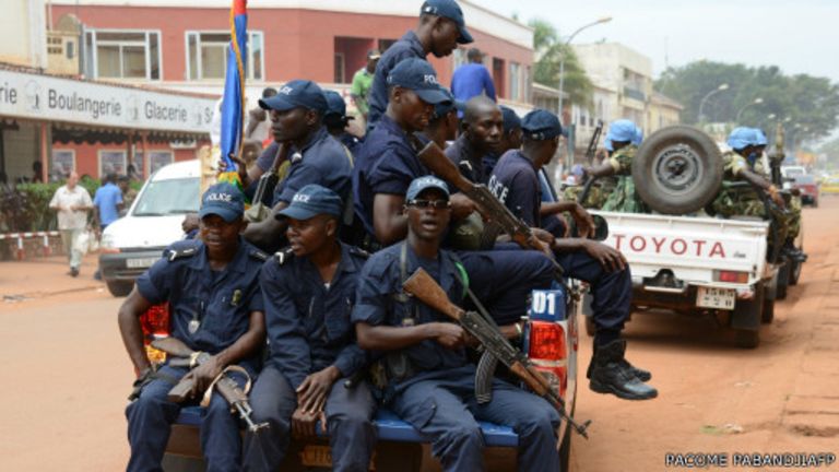 Les soldats de la paix des Nations Unies (minusca) à Bambari