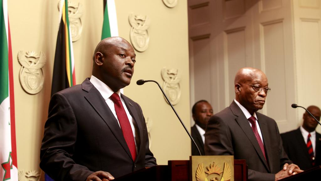 Le président du Burundi Pierre Nkurunziza au cours d'une conférence de presse avec son homologue sud-africain Jacob Zuma le 4 novembre 2014. AFP PHOTO/JENNIFER BRUCE