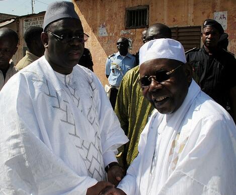 Le président Sall présentement à Tivaoune