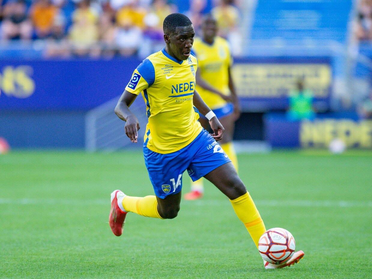 Mercato : l’attaquant sochalien Bassirou Ndiaye va signer à Lorient