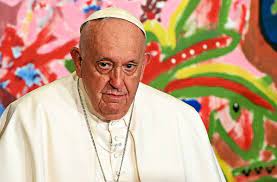 Le pape François, fiévreux, a annulé son programme vendredi matin