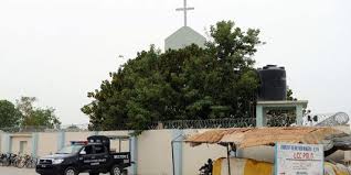 Nigeria: attentat-suicide devant une église évangéliste, plusieurs blessés