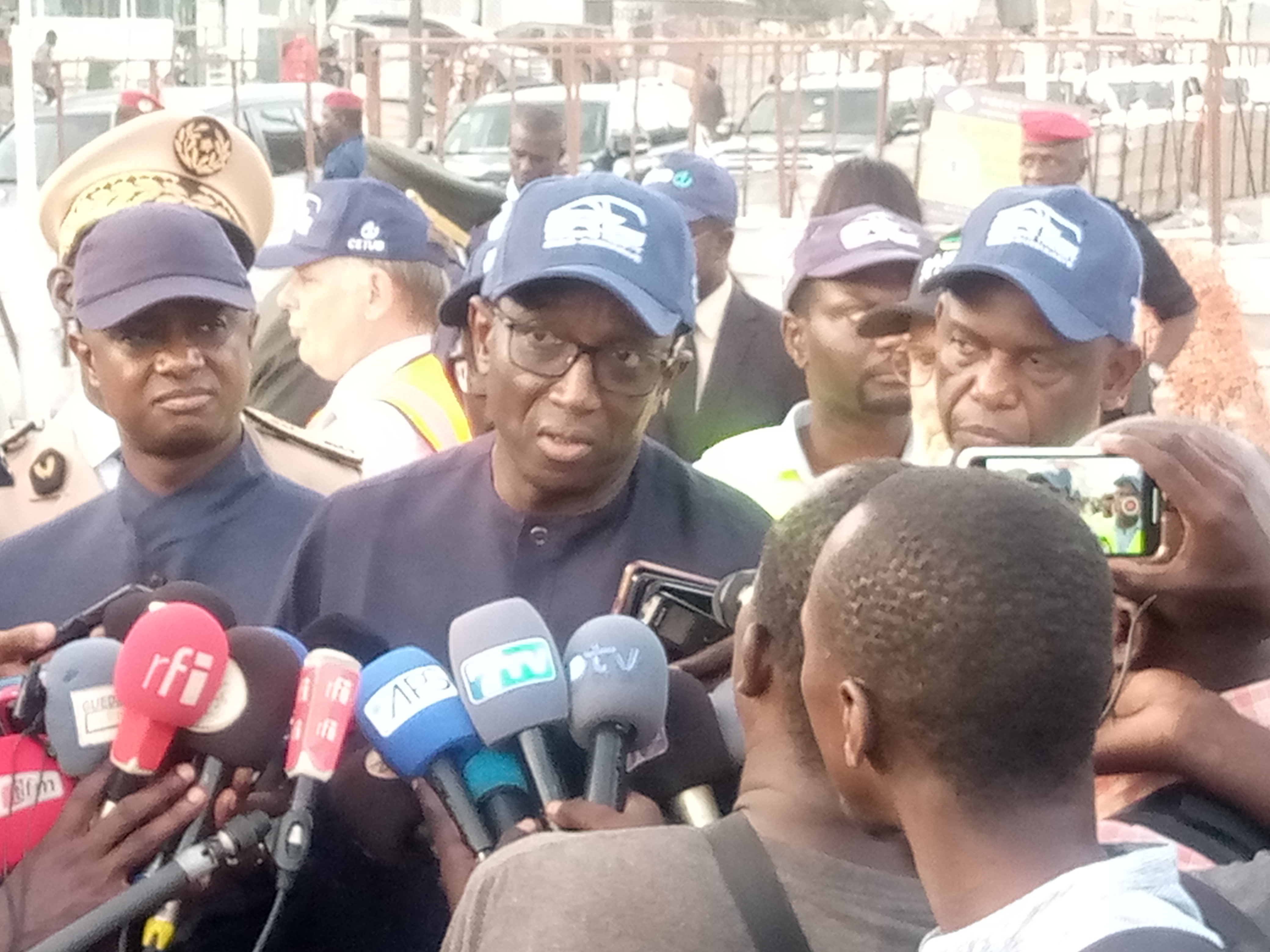 BRT vandalisé : Amadou Ba annonce la reprise des travaux et promet une inauguration en décembre