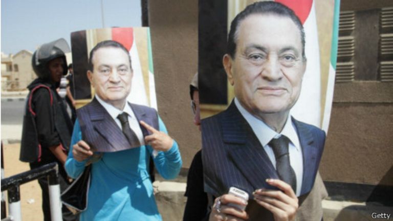 Egypte: Moubarak sera rejugé pour corruption