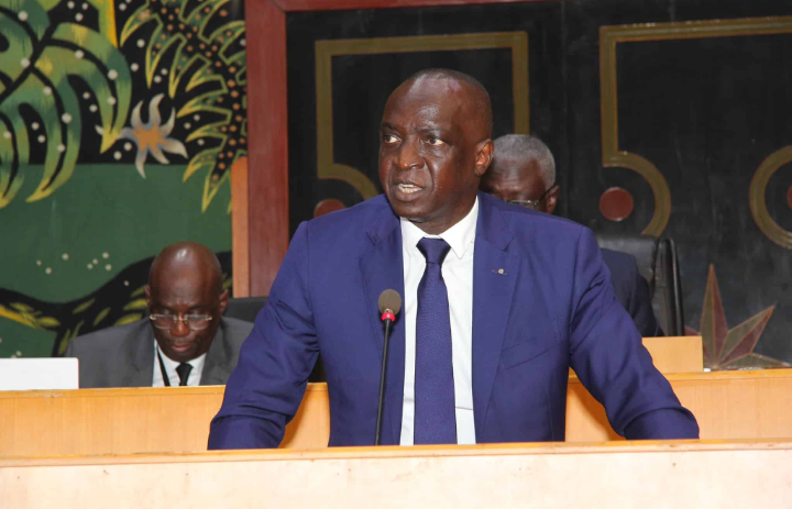 Débat d’Orientation Budgétaire de 2023 : Mamadou Moustapha Ba dévoile le programme du gouvernement pour l’avenir