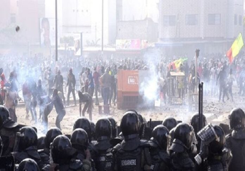Violentes manifestations de Juin : Macky parle d’un "véritable crime contre l’État" 