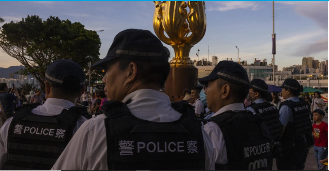 Hong Kong lance une chasse à l'homme contre huit militants pro-démocratie exilés