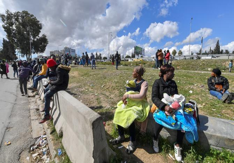 Tunisie : des migrants africains chassés de Sfax après la mort d'un Tunisien