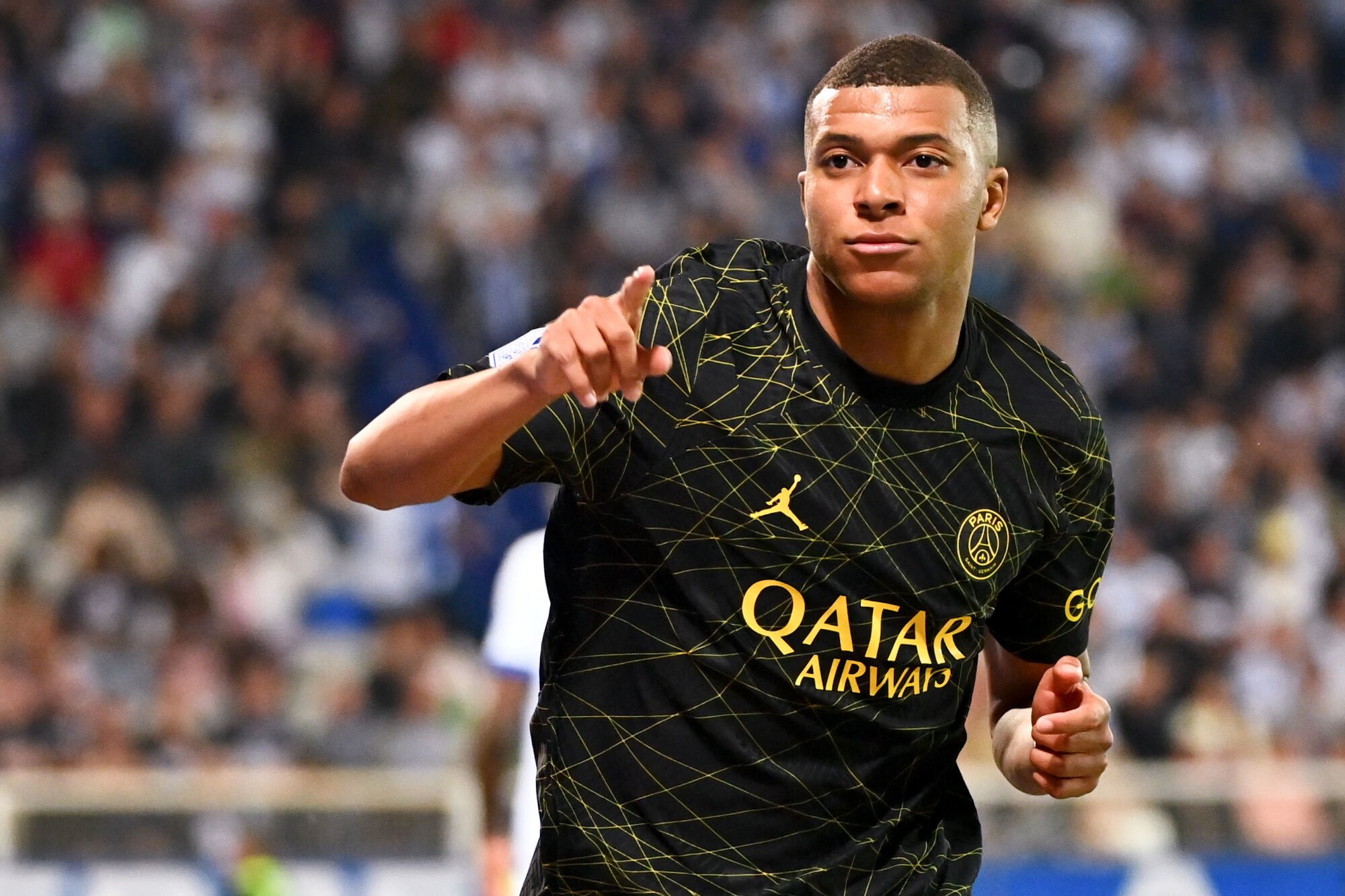Mbappé estime que jouer au PSG "n'aide pas beaucoup" à mettre ses performance en valeur