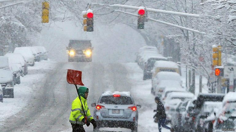 Aux USA, l'intempérie perturbe le trafic aérien