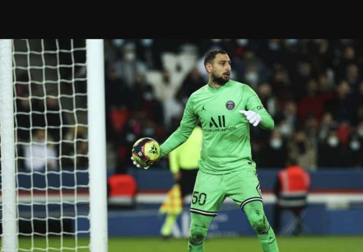 PSG : Gianluigi Donnarumma et sa compagne attaqués à leur domicile !