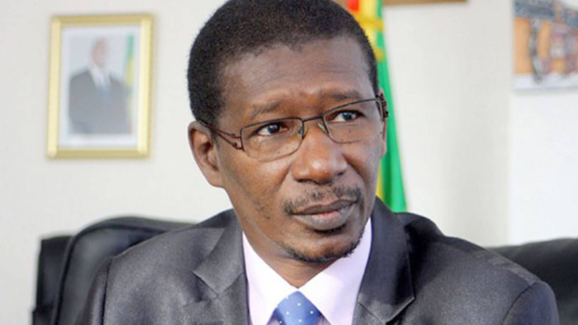 Le compromis historique  (Par Mary Teuw Niane)