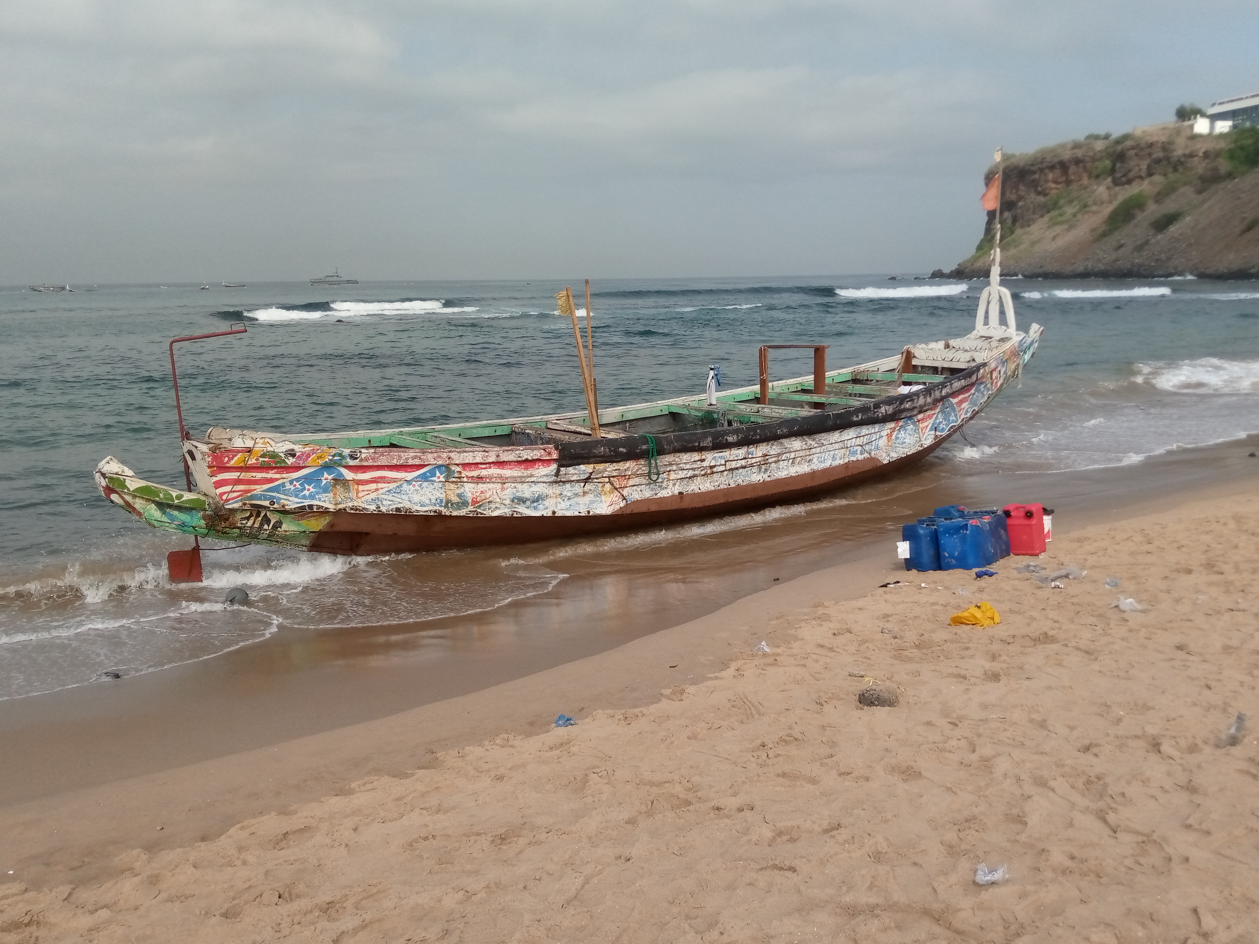 Chavirement d'une pirogue à Ouakam : 17 victimes décomptées dont 15 morts (Sapeurs-pompiers)