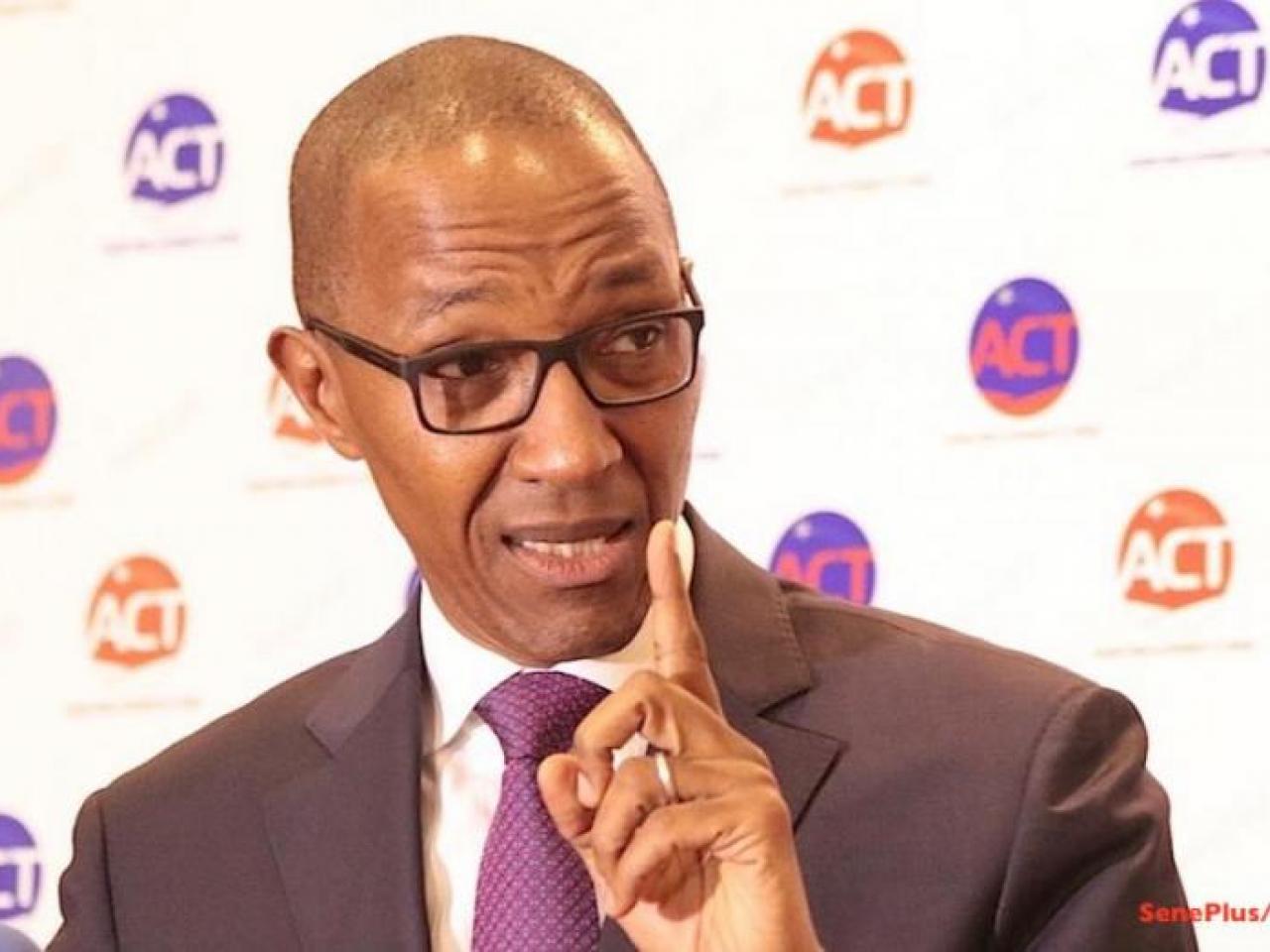 Candidature de BBY : « Macky Sall prend des risques en s’impliquant dans le choix », selon Abdoul Mbaye