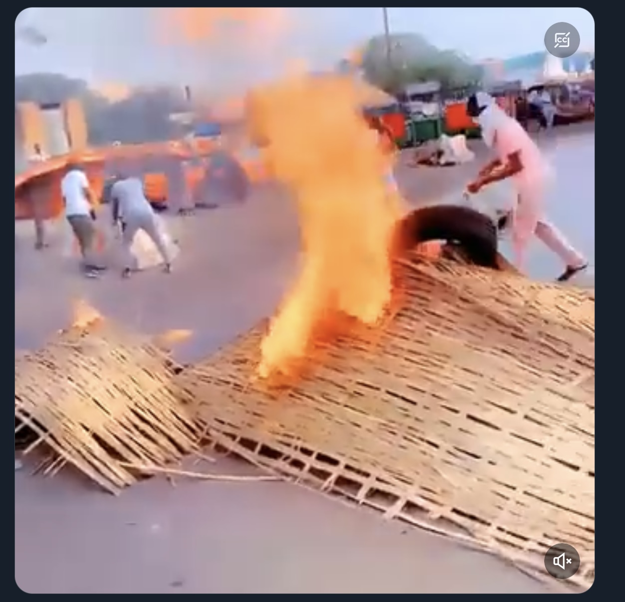 Arrestation de Sonko : des échauffourées à la cité Keur Gorgui, des pneus brûlés à Yarakh