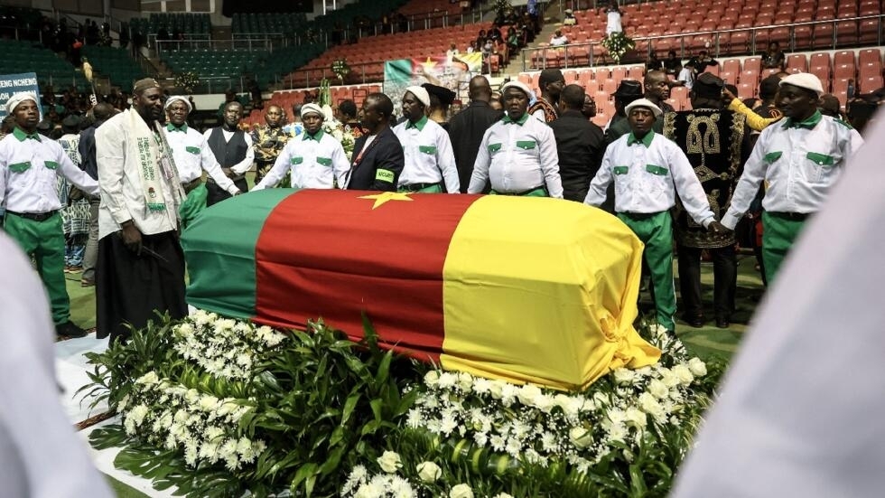 Cameroun: une foule nombreuse aux obsèques de l'opposant John Fru Ndi, malgré les menaces sécuritaires