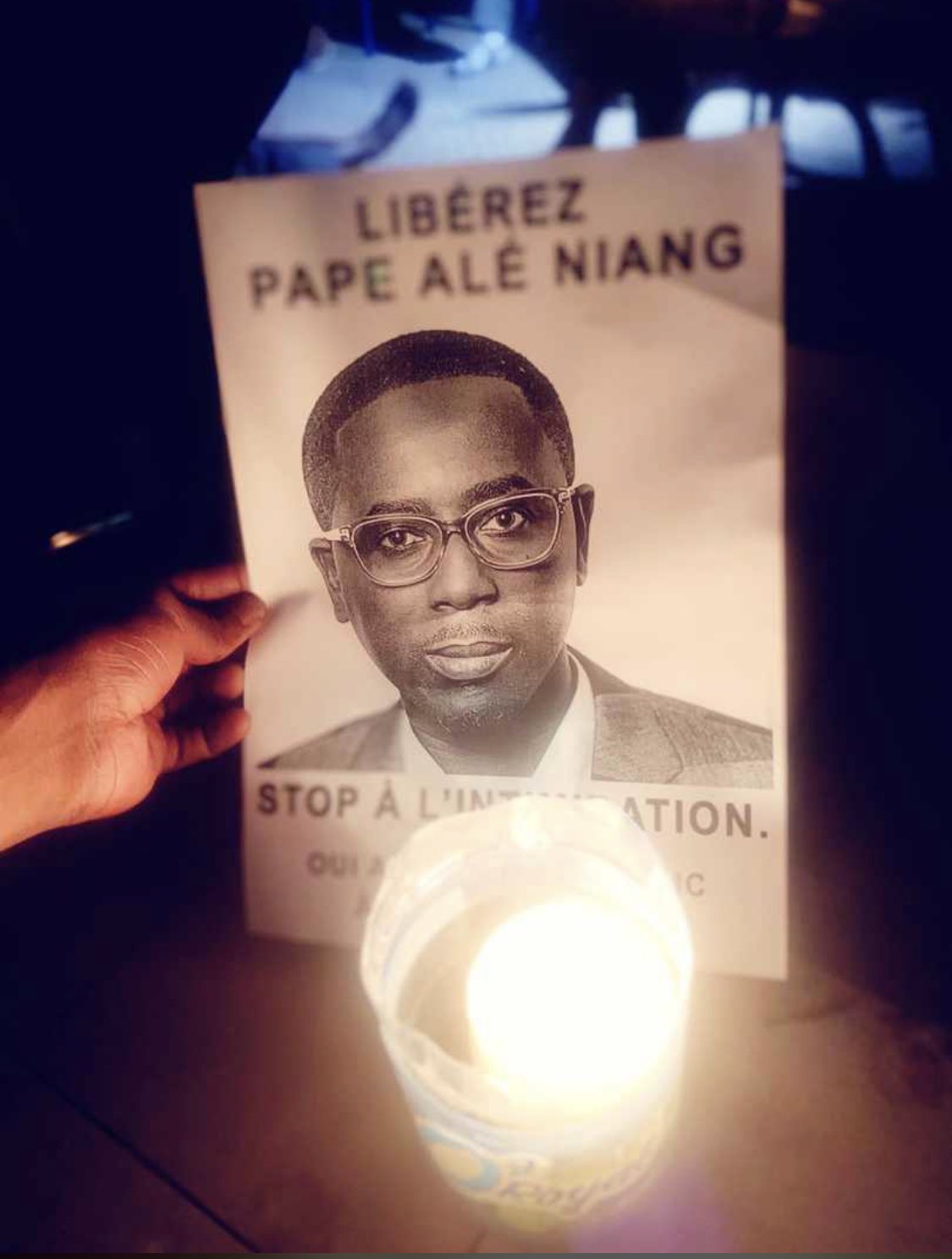 Pape Alé Niang placé sous mandat de dépôt et détenu au Pavillon spécial