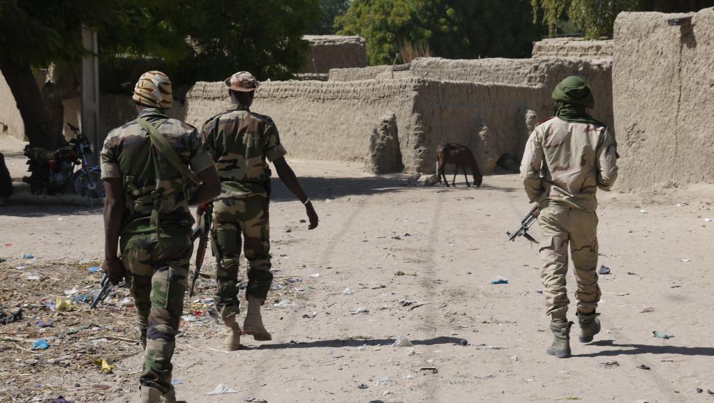Soldats de l'armée du Niger en patrouille à la frontière sud du pays. RFI/ Nicolas Champeaux