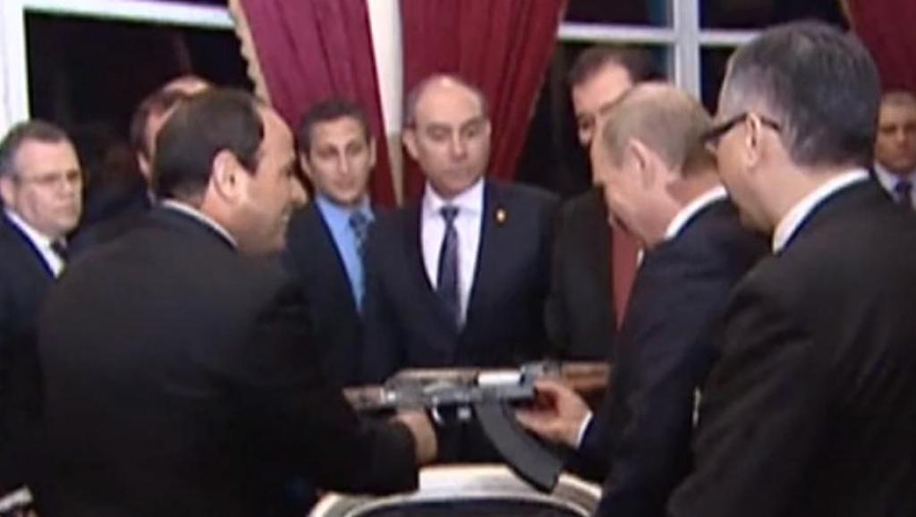 Diamants, pandas et kalachnikov: les étranges cadeaux des présidents