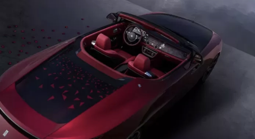 Qui est le mystérieux couple qui a acheté la nouvelle voiture la plus chère du monde?