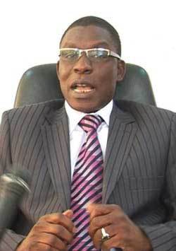 Farba Senghor pour renouveler le Pds, grincements de dents au sein du parti