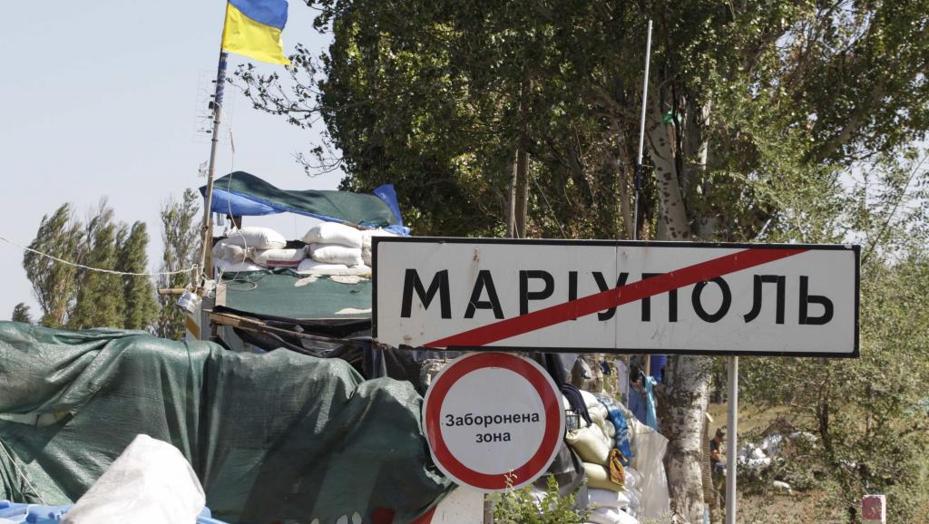 Marioupol, ville de 500 000 habitants, est un port stratégique du sud-est toujours contrôlé par l'Ukraine. REUTERS/Vasily Fedosenko