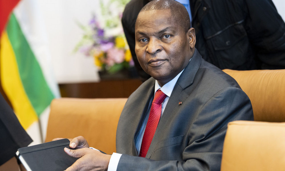 Gabon: le facilitateur de la CEEAC, Faustin-Archange Touadéra, a rencontré Ali Bongo
