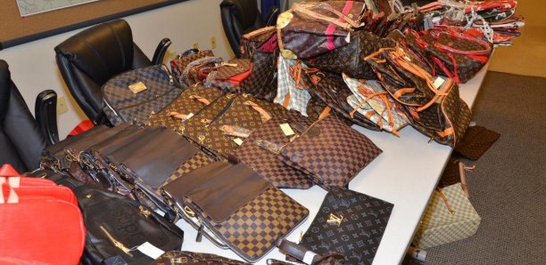 New York : une dizaine de Sénégalais arrêtée pour "vente d'articles de contrefaçon"