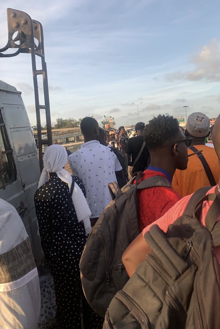 72 heures Après Magal, les Dakarois toujours confrontés à la rareté des véhicules de transport (REPORTAGE)