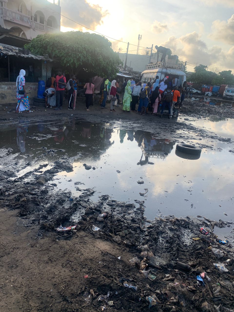 72 heures Après Magal, les Dakarois toujours confrontés à la rareté des véhicules de transport (REPORTAGE)