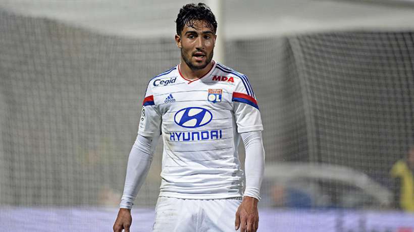 Officiel : l’Algérie confirme pour Fekir et accuse l’OL !