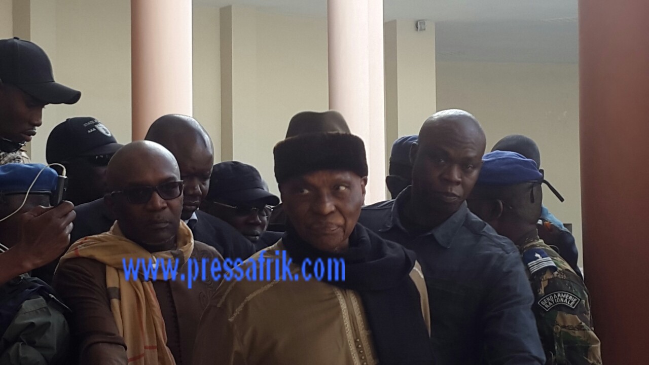 Direct Verdict Karim: wade vient d'arriver au Tribunal