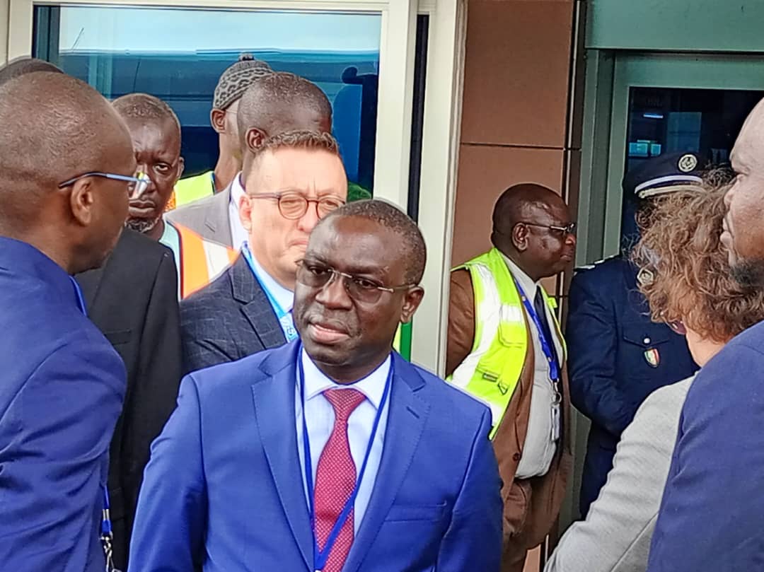 Le ministre Antoine Mbengue remobilise les acteurs du secteur du Transport aérien Le ministre Antoine Mbengue remobilise les acteurs du secteur du Transport aérien