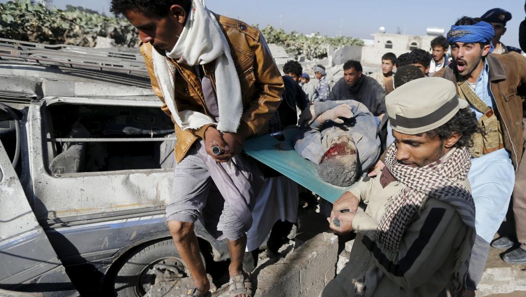 Les bombardements de l'opération «Tempête de fermeté» sur Sanaa, la capitale du Yémen, ont fait des victimes ce jeudi 26 mars. REUTERS/Khaled Abdulla