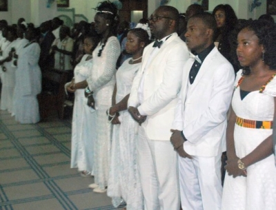 Pâques 2015 : 2.367 baptêmes et mariages célébrés dans l’Archidiocèse de Dakar