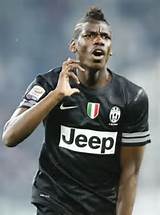 Barça : les socios réclament Paul Pogba !