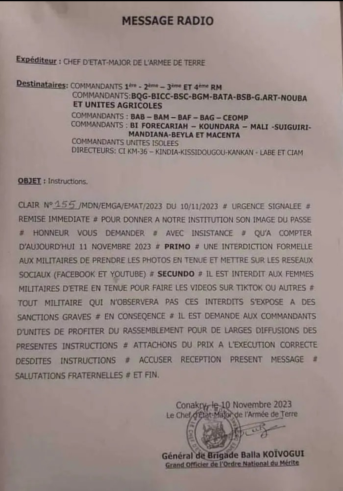 Guinée: les militaires interdits de prendre des photos en tenue et de mettre sur les réseaux sociaux