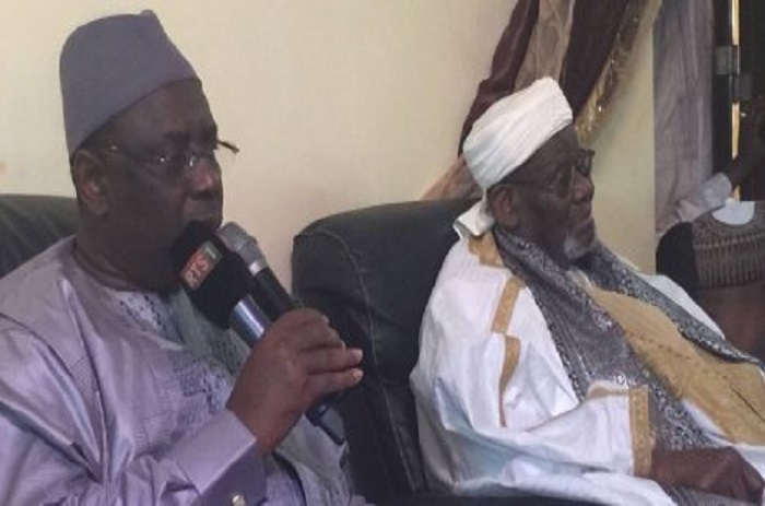 Macky Sall chez les familles religieuses à Kaolack