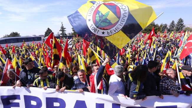 Fenerbahçe reprend la competition
