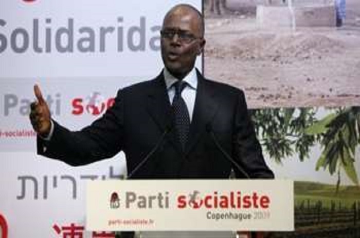 PS vs APR : La guerre des mots.