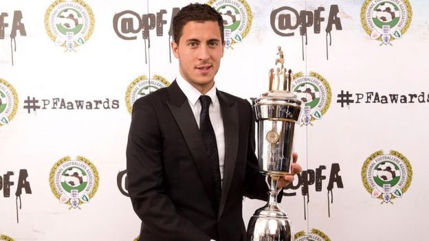 Eden Hazard élu meilleur joueur de l'année en Premier League