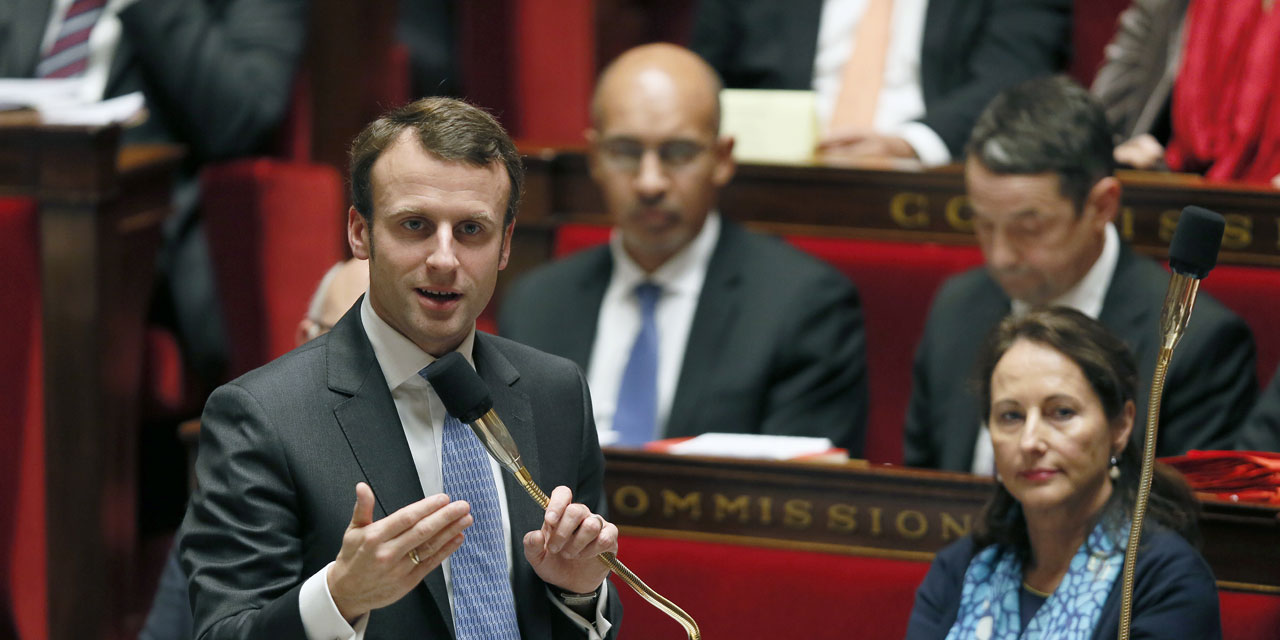Immigration: Macron écarte toute dissolution de l'Assemblée ou 49.3 sur le texte
